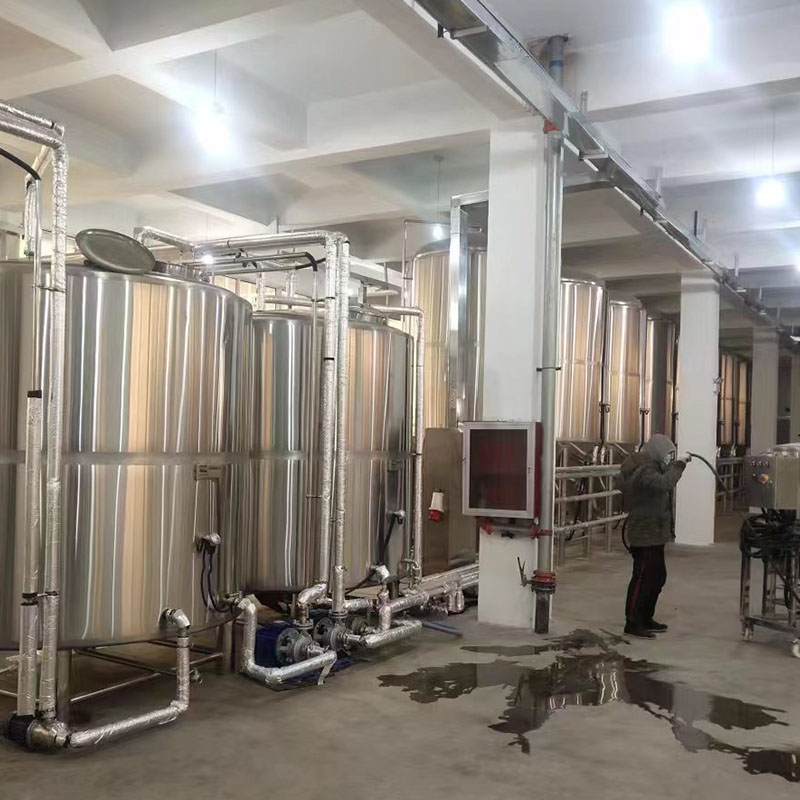 小金精酿啤酒设备